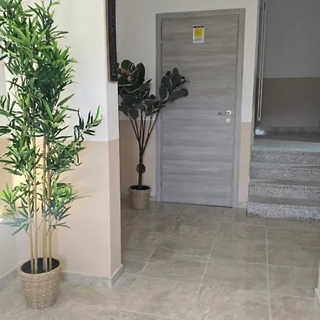 House 3*