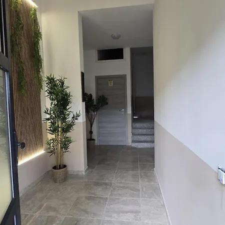 House 3*