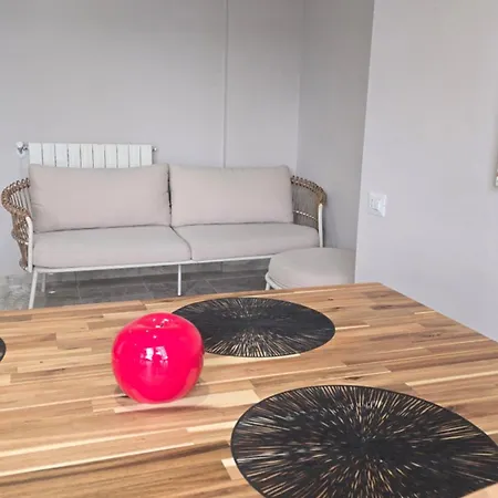 House 3*