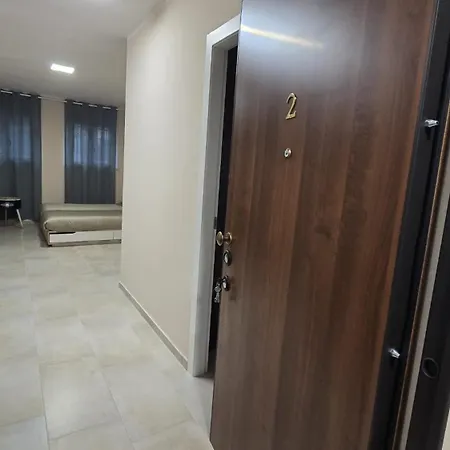 House 3* Novara